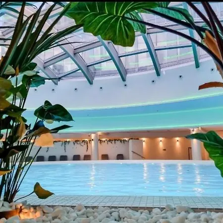 Appartement Hanza Tower Silver -20 Sauna & Pool & Jacussi *
